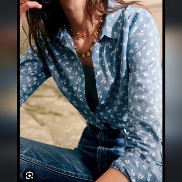 Sezane Tops - Sezane Ann Mini Flowers Shirt